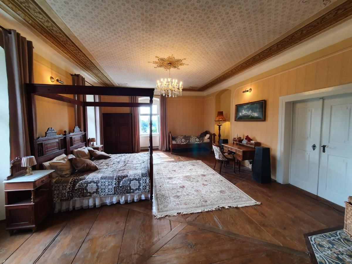 Apartman Fara Vcelakov Exteriör bild